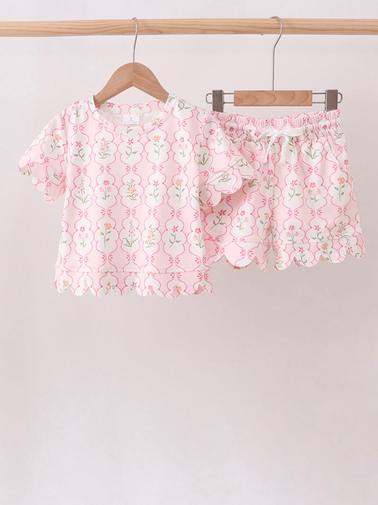Floral Scalloped Shorts Set
