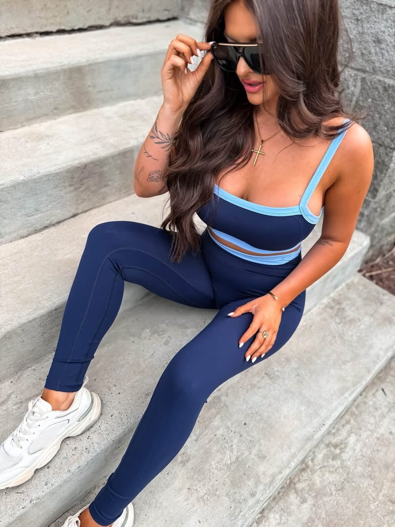 PowerSplit Sports Bra In Blueberry