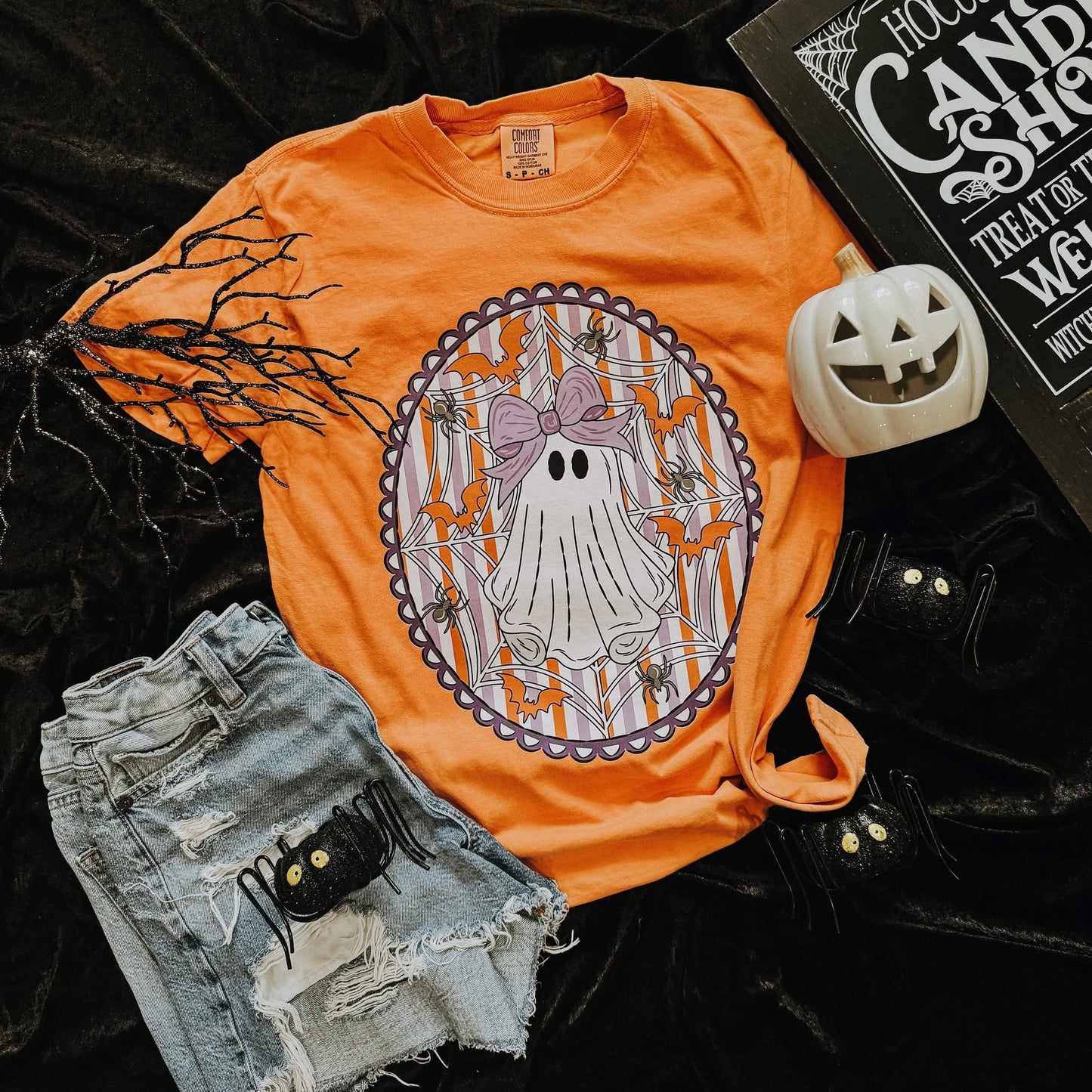 Girly Ghouls Ghost Tee