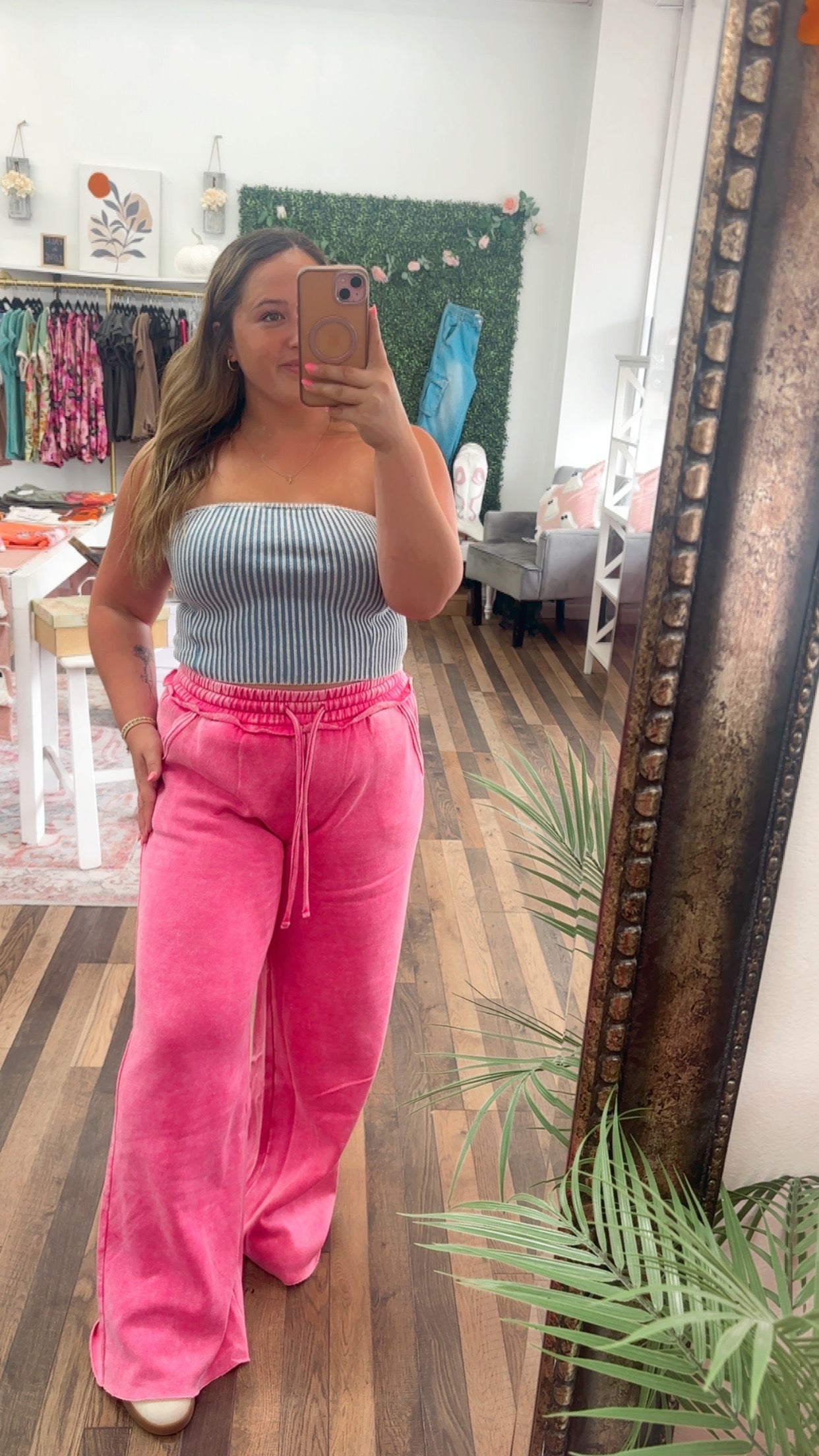 Hot Pink Sweatpants With Pockets