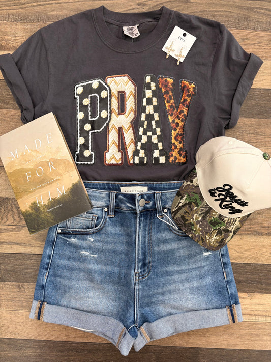 Yarn PRAY Graphic Tee