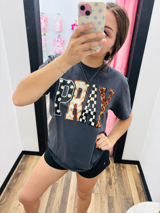 Yarn PRAY Graphic Tee